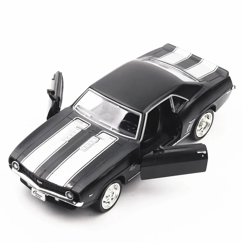 1:36 Chevrolet USA 1969 Camaro - đánh giá và giá Vintage Collectible Toy Cars