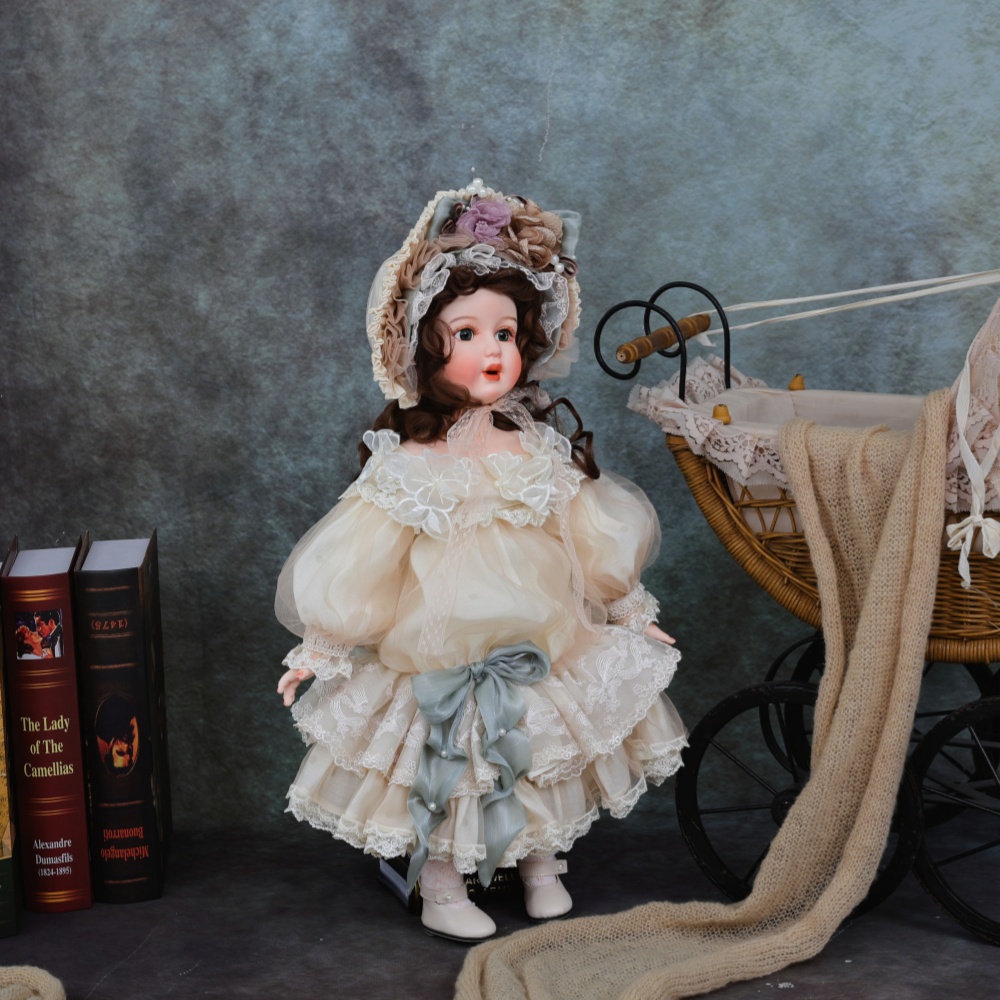 20 inch Cloveray Kawaii Thick  - đánh giá và giá Vintage Collectible Porcelain Dolls