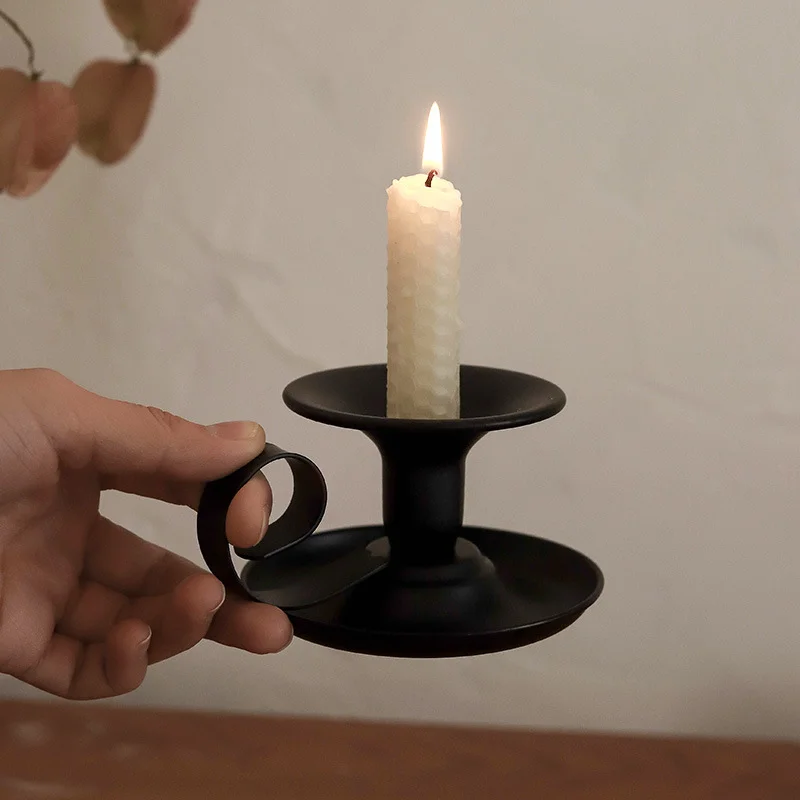 Tea Cup Type Candlestick Iron  - đánh giá và giá Collectible Vintage Matches