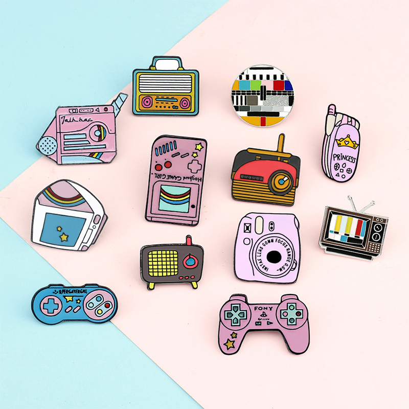 Vintage Game Enamel Pins Colle - đánh giá và giá Vintage Game Collection