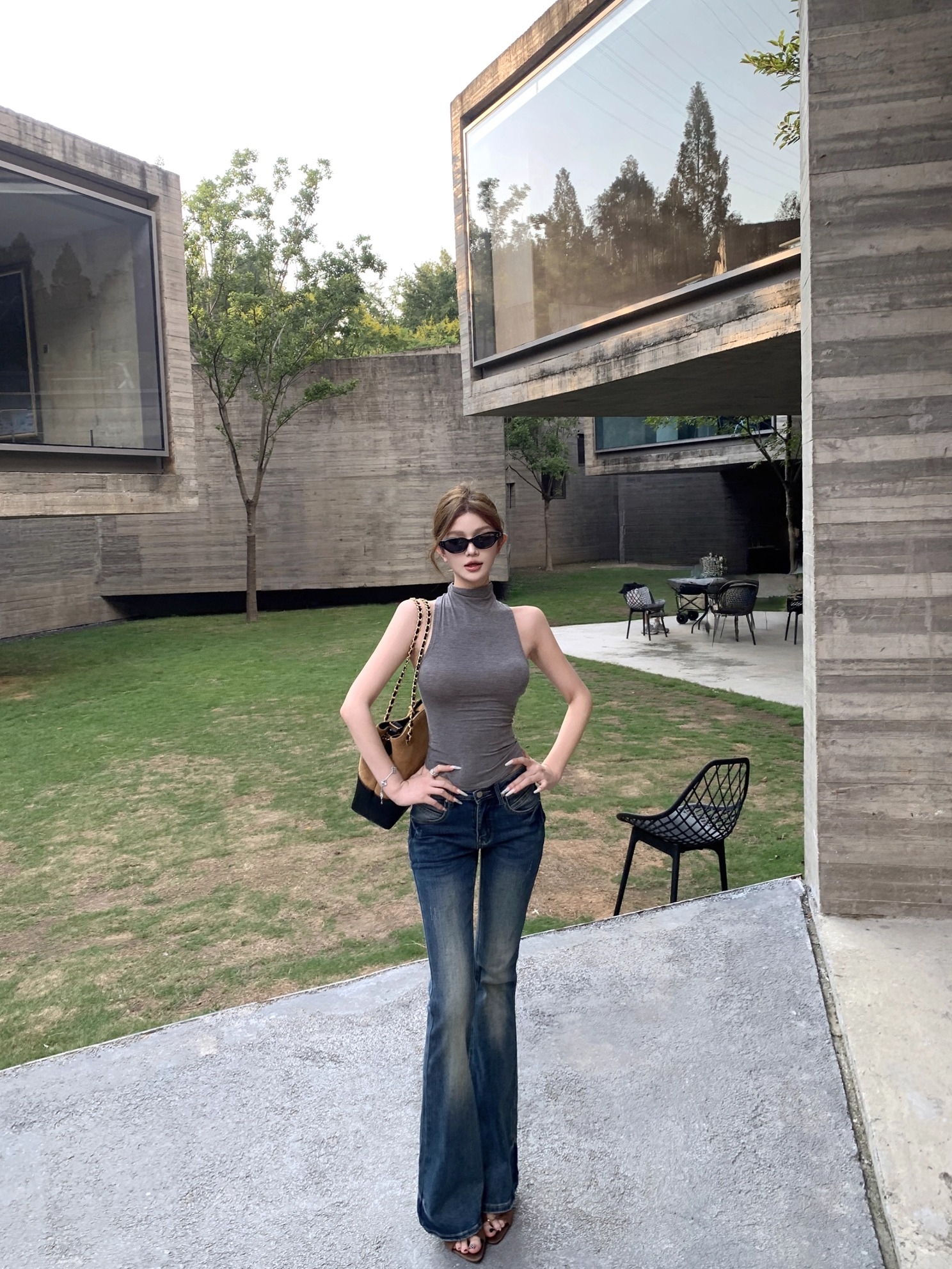 Ele Two-Piece Set Svel Low-Wai - đánh giá và giá Vintage Collectible Bells