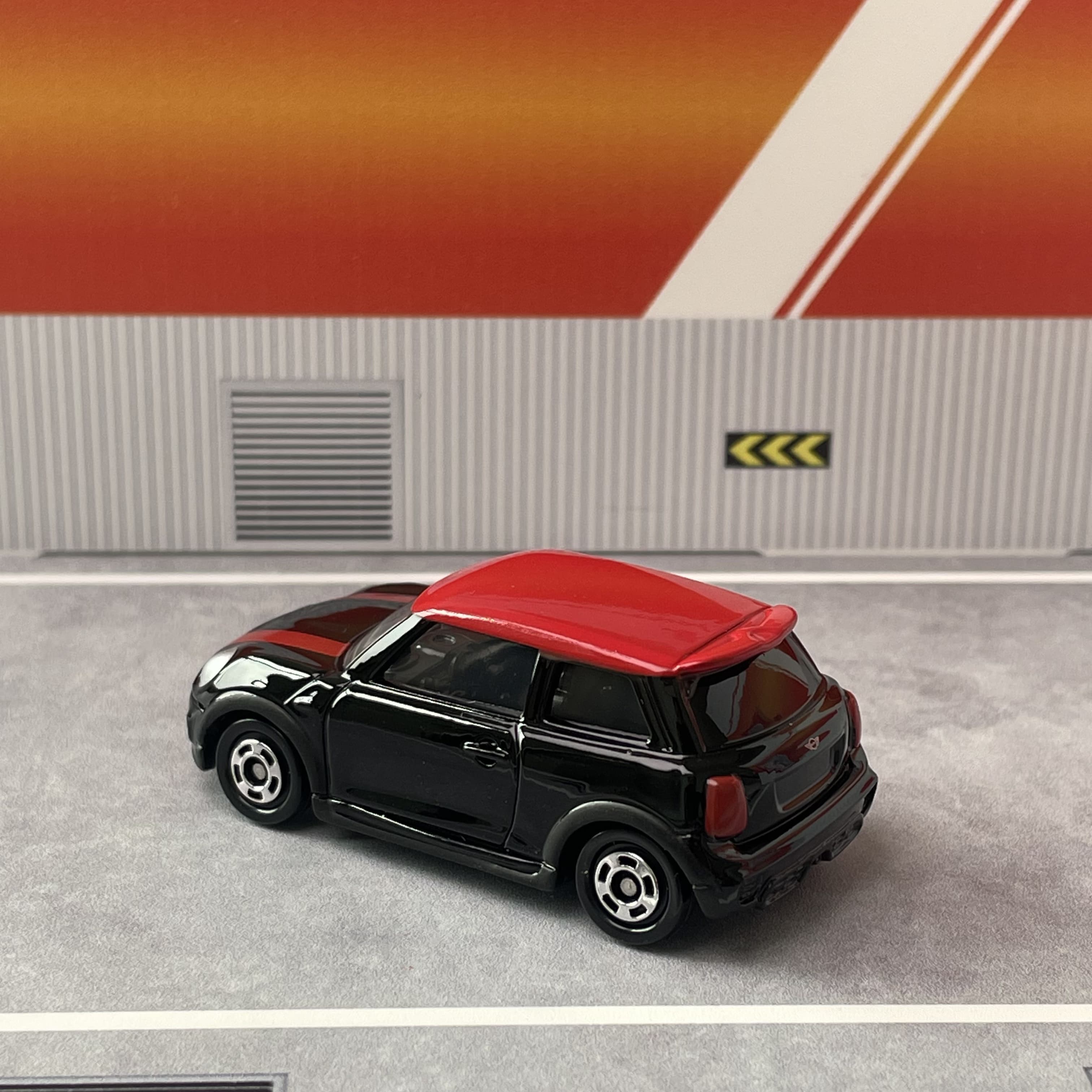 Takara Tomy Tomica A0-05 Mini  - đánh giá và giá Vintage Collectible Model Cars